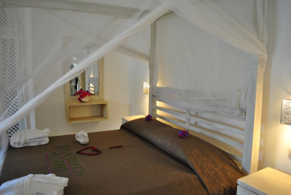 Kola Beach Resort Mambrui Chambre photo