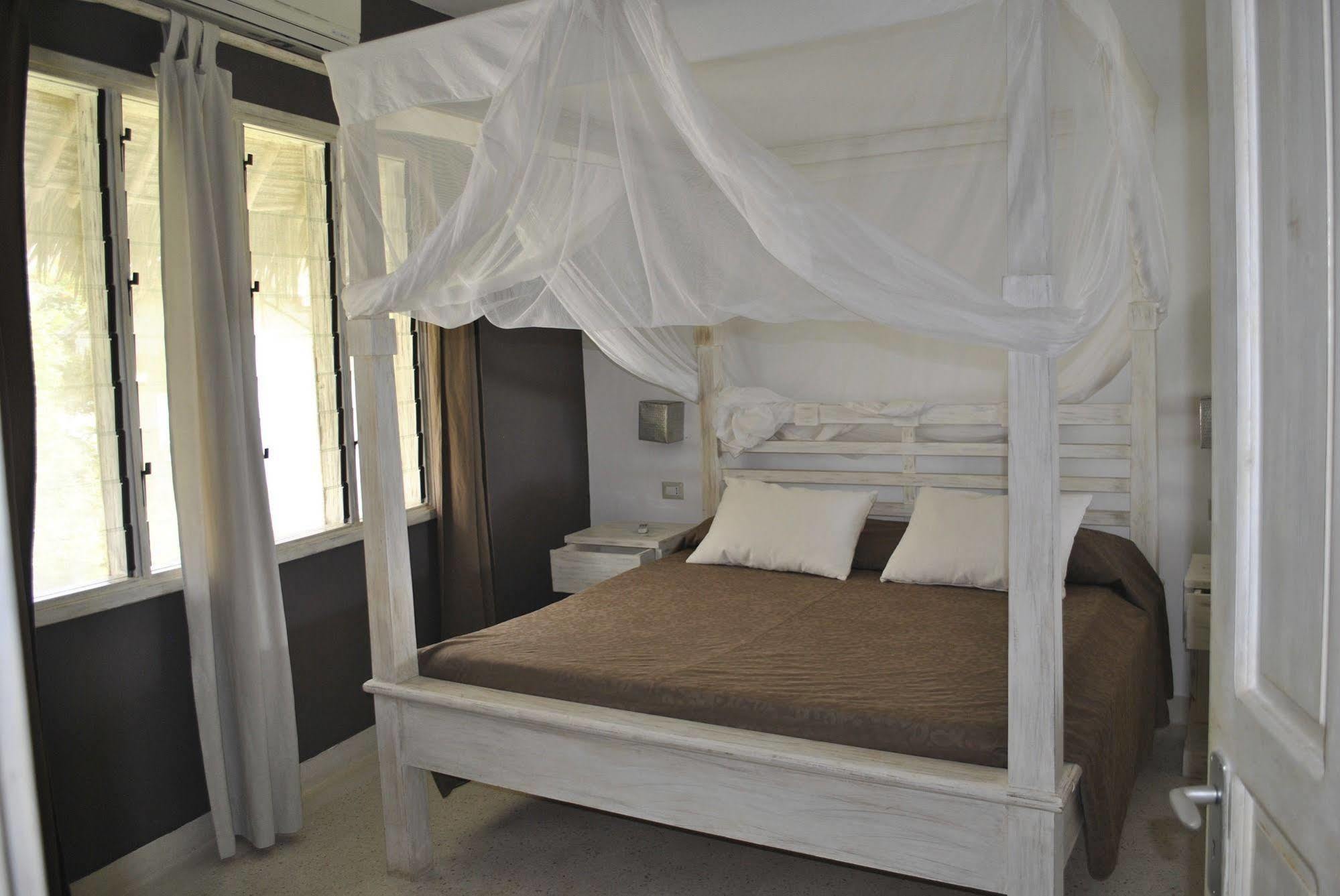 Kola Beach Resort Mambrui Extérieur photo