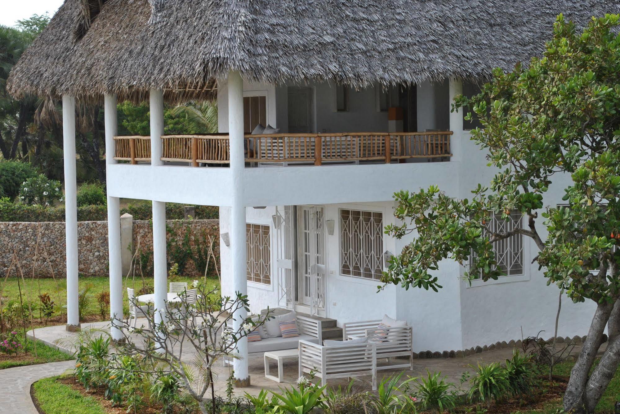Kola Beach Resort Mambrui Extérieur photo