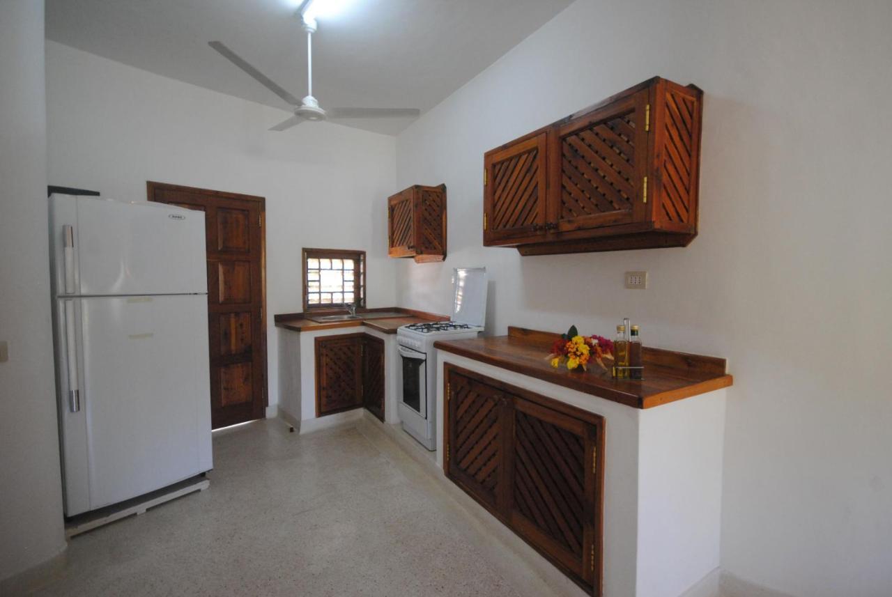 Kola Beach Resort Mambrui Extérieur photo